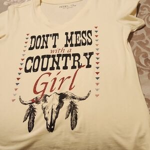 Med tshirt cowgirl